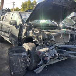 2020 Silverado Crew Cab For Parts