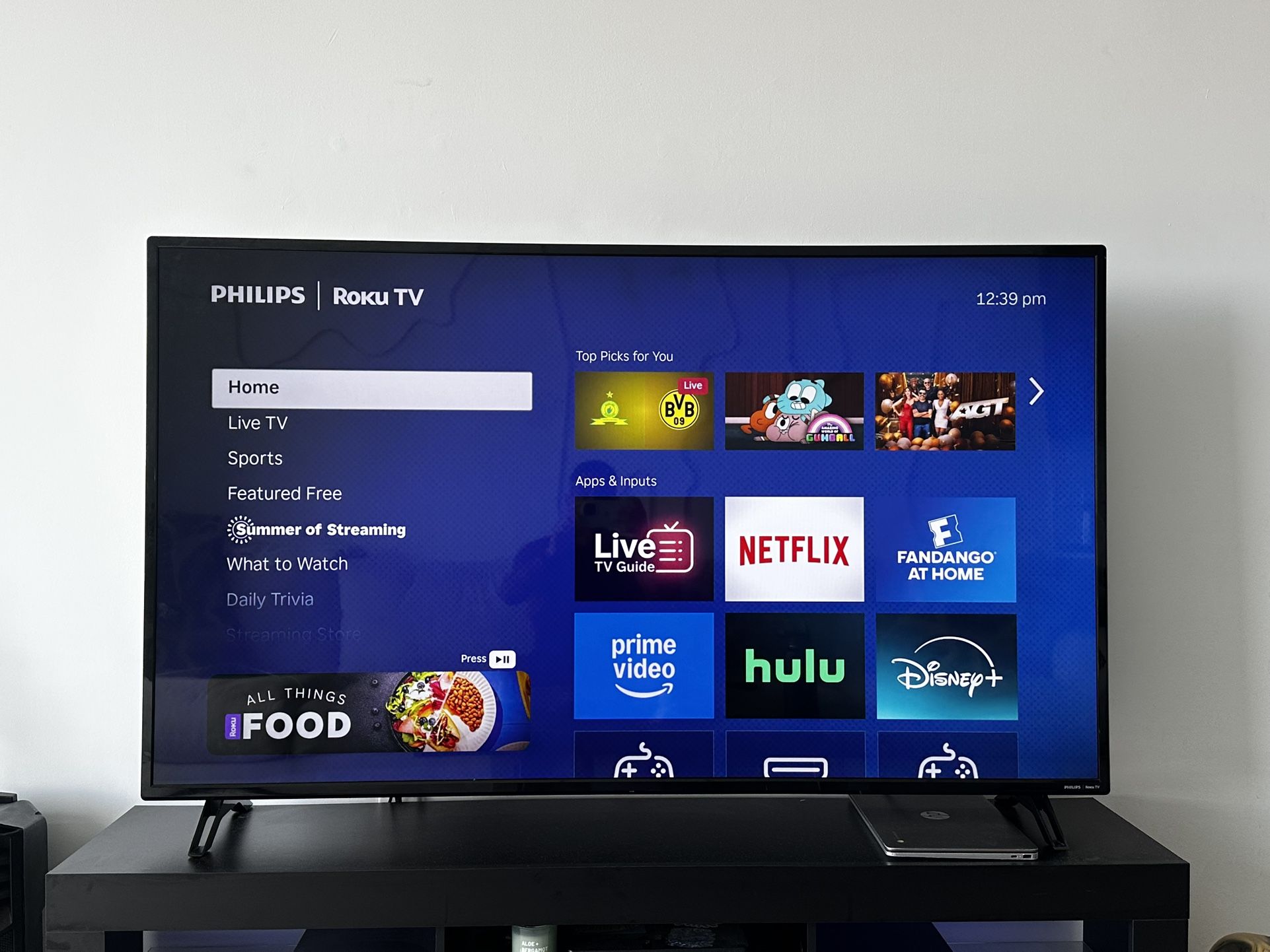 PHILIPS 65“ 4K UHD Roku Tv