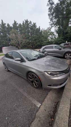 2015 Chrysler 200