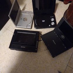 4 Portable Dvd Players All Work
