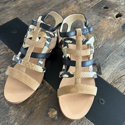 Calvin Klein Women s Sandals 7.5 