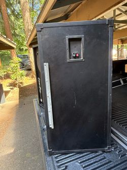 Lasertrac speakers