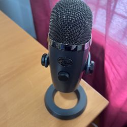 Blue Yeti Nano Professional USB Microphone