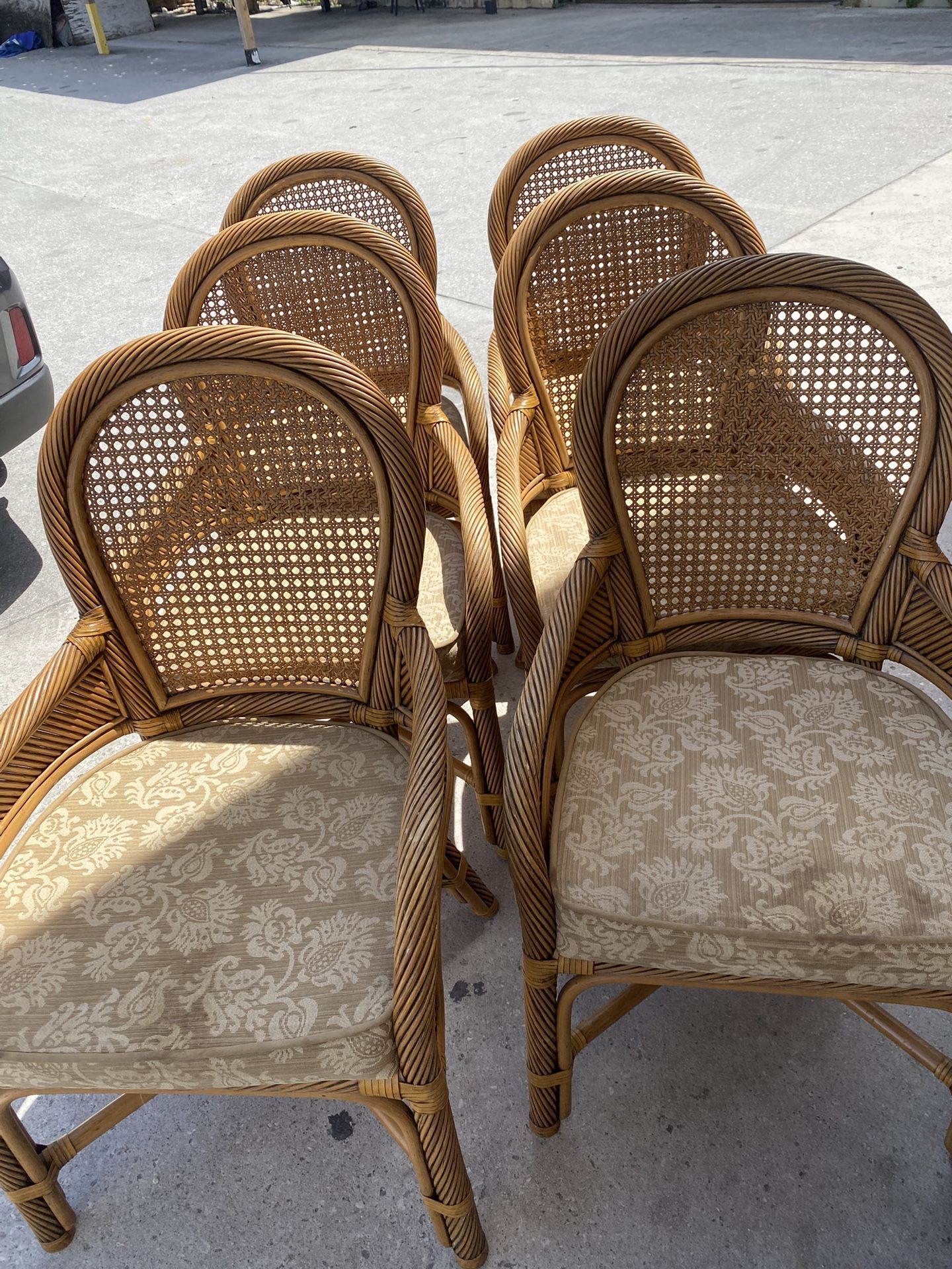4 Vintage Chairs