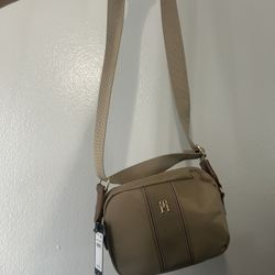 Tommy Hilfiger Bag