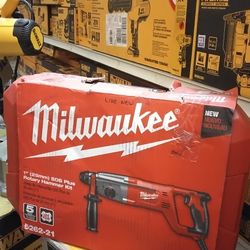 MILWAUKEE 1" (25 mm) SDS PLUS ROTARY HAMMER KIT 