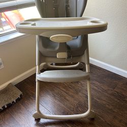 High Chair (Ingenuity)
