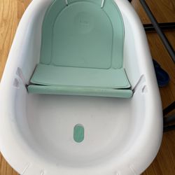 Frida Baby Bathtub