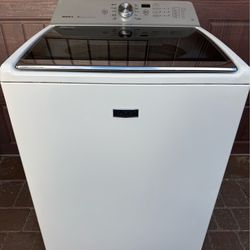 5.3 CAPACITY MAYTAG BRAVOS XL WASHER