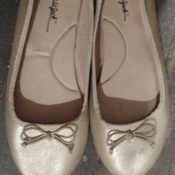 Cute Girl's Flats Like New