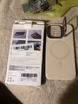ESR iPhone 14 Pro Max Case with Kickstand