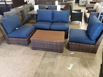 New 5pc outdoor patio furniture set tax included delivery available