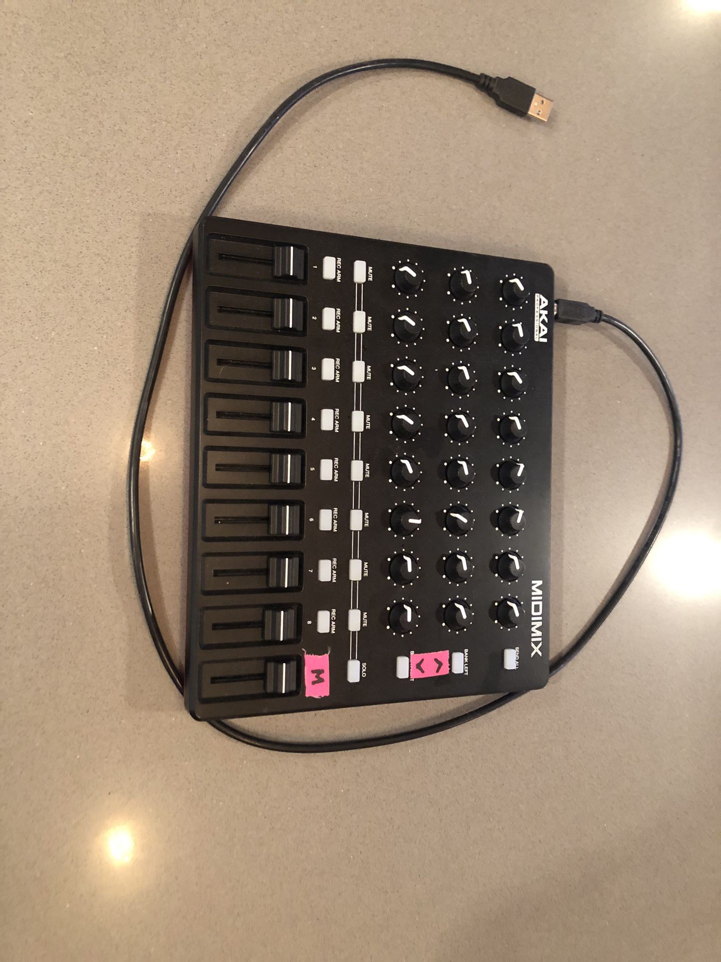 Akai MIDImix Usb