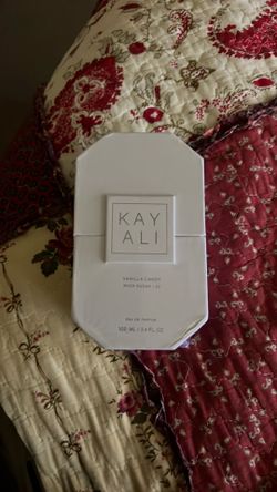 Kayali  candy 42