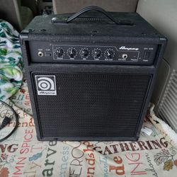 Ampeg Bass Amp 25 W BA 108 V2