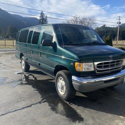 1999 Ford E-350