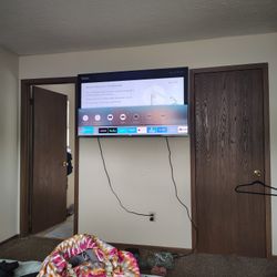 80" Samsung OLED Tv