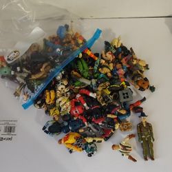 VINTAGE GI JOE ACTION FIGURES 