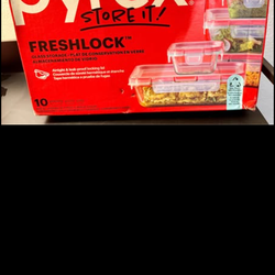Pyrex Freshlock Glass Food Storage Set – 10 Piece (New)