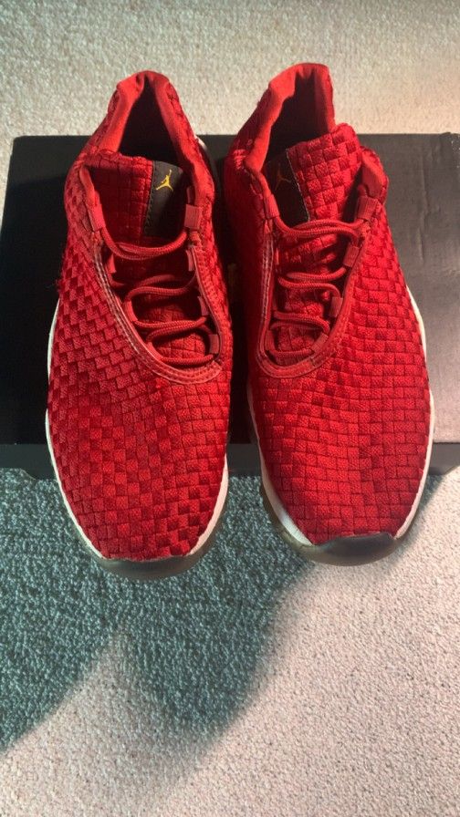 Jordans!! Size 9!!60$