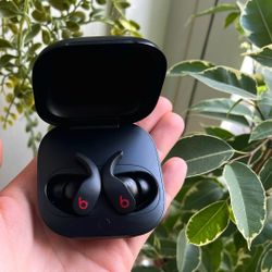 Apple Beats Fit Pro