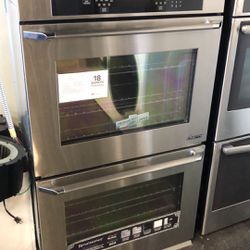 Dacor 30” Wide Stainless Steel Double Electric wall Oven 