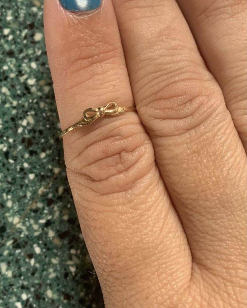 14K Yellow Gold Bow Ring
