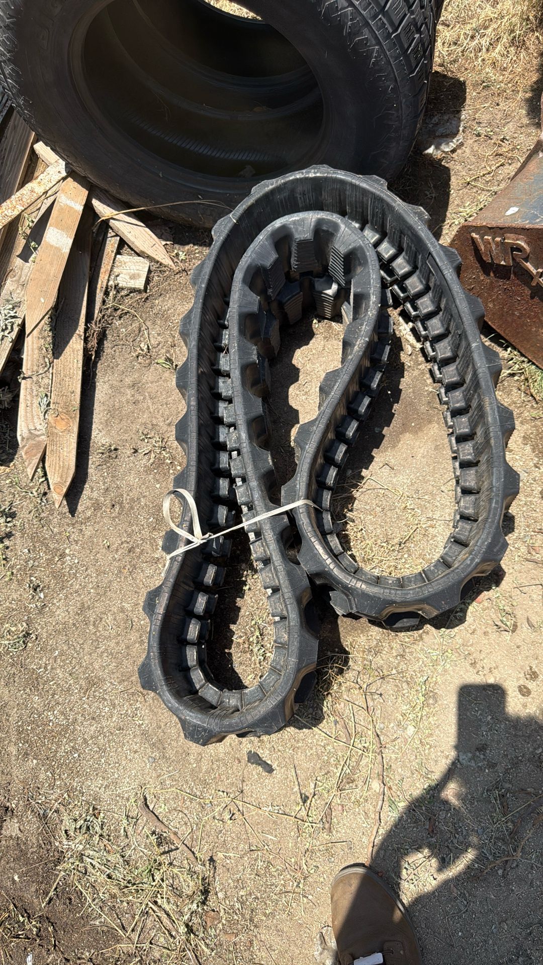 300x52.5x78 Rubber Tracks – Mini Excavator – Kubota/Takeuchi/Bobcat
