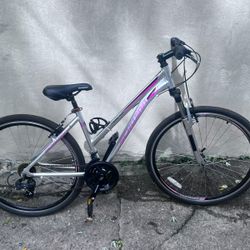 Schwinn Women’s Trail Bike