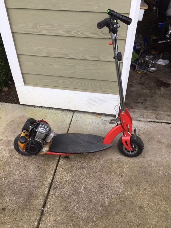 Bladez scooter with Honda gx35 engine