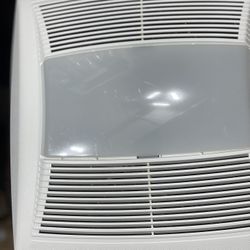 Toilet Exhaust Fan With Light. 