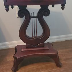 Victorian 1950's cherrywood mahogany table