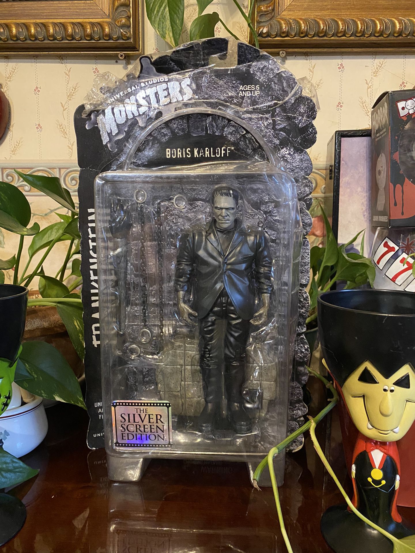 Universal Studios MONSTERS Frankenstein 8” Scale Figure