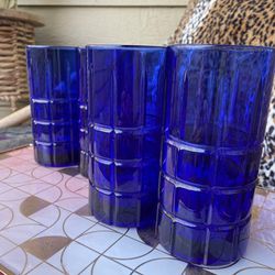 Blue Vintage Glassware Set 