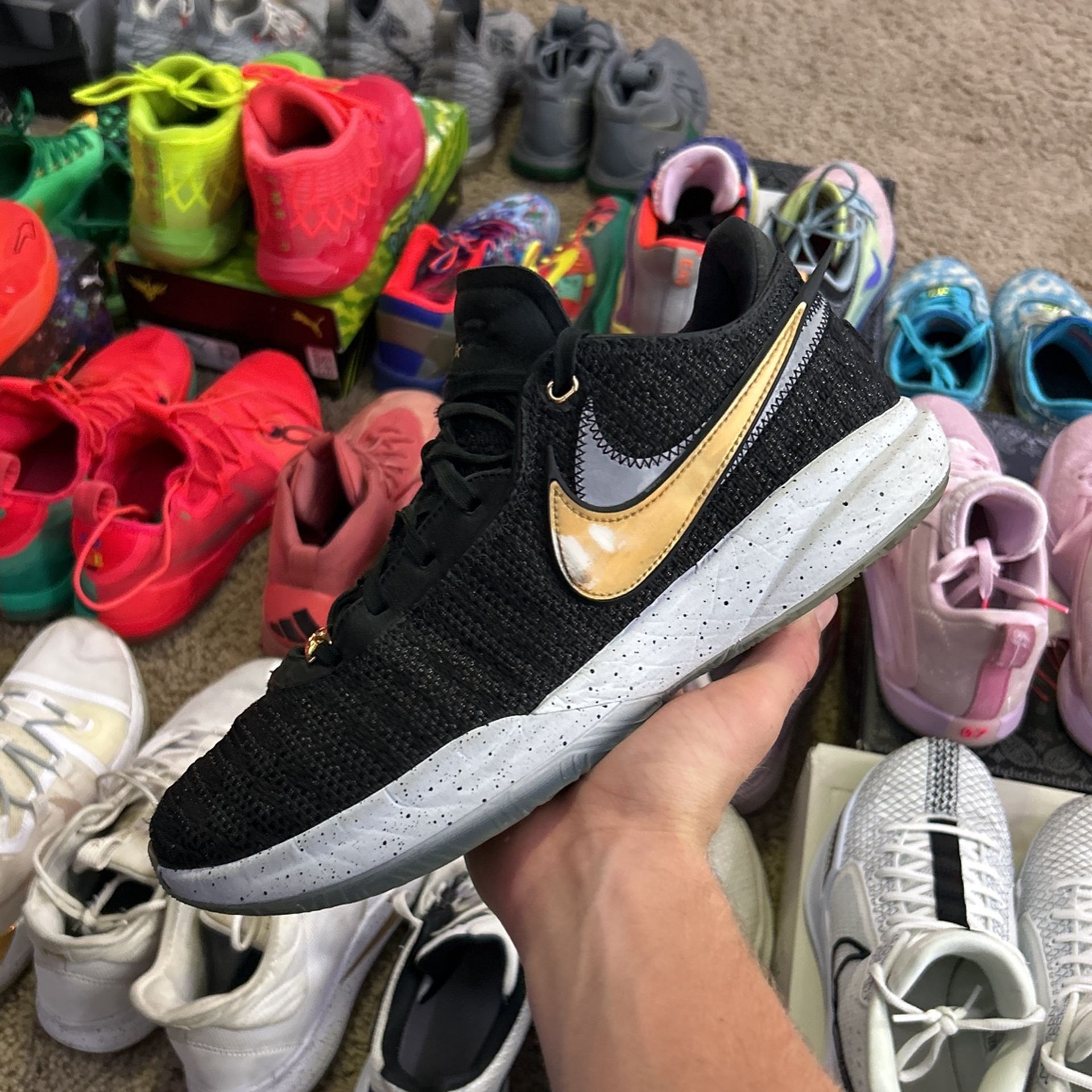 Lebron 20 “Fab 5” size 11.5