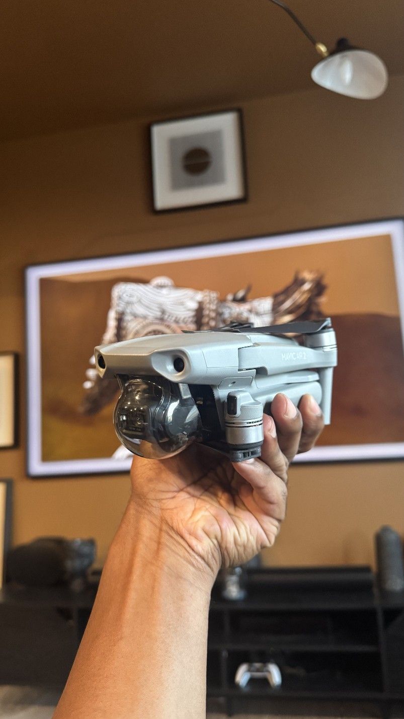 DJI Mavic AIR 2