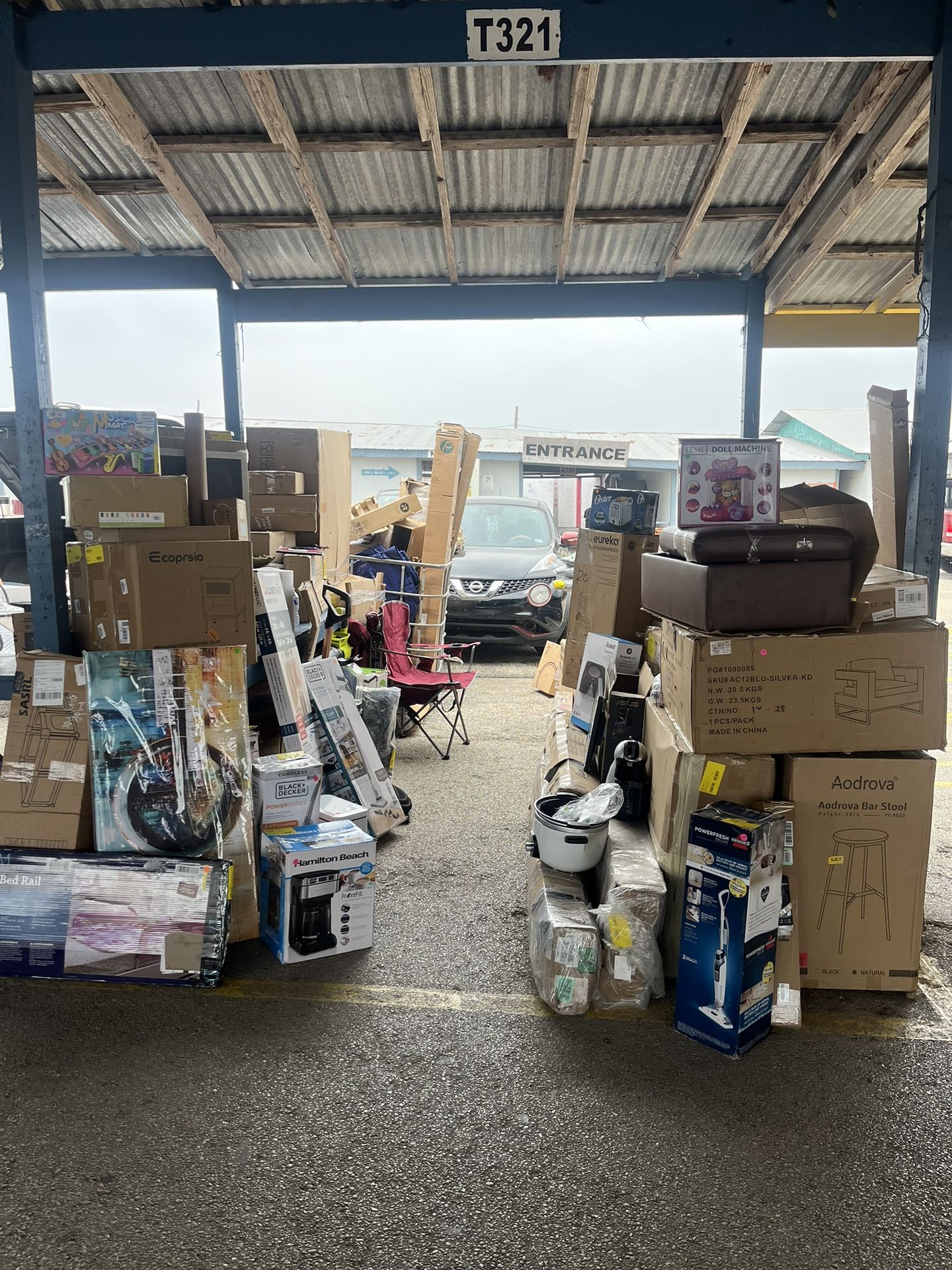 Busseys Flea Market