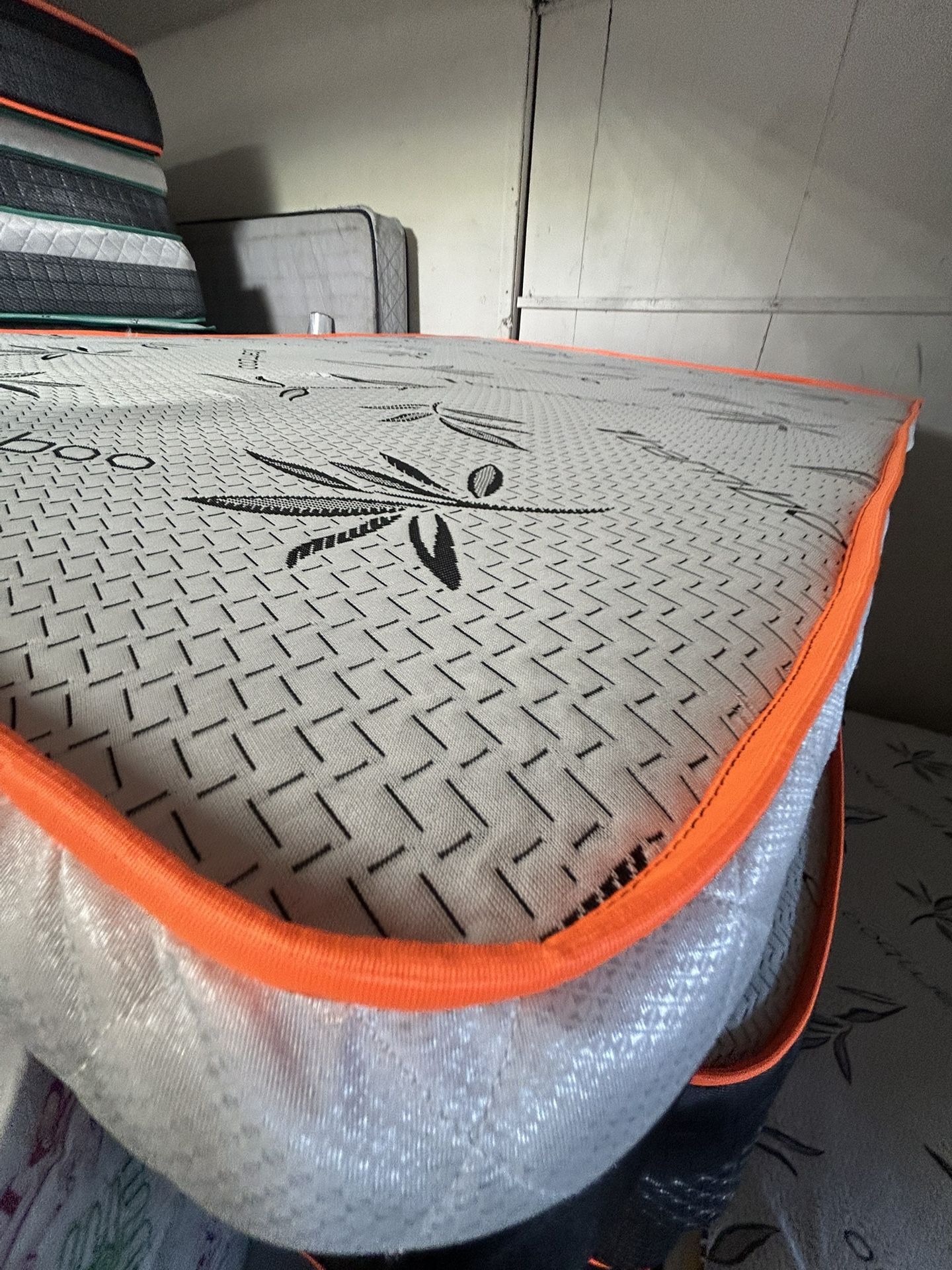 Full Mattress With Boxspring