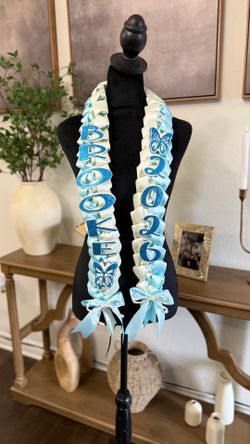 Graduation lei