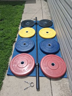 BODY SOLID USA BUMPER PLATES SET /7FT BAR /CLIPS / WEIGHTS