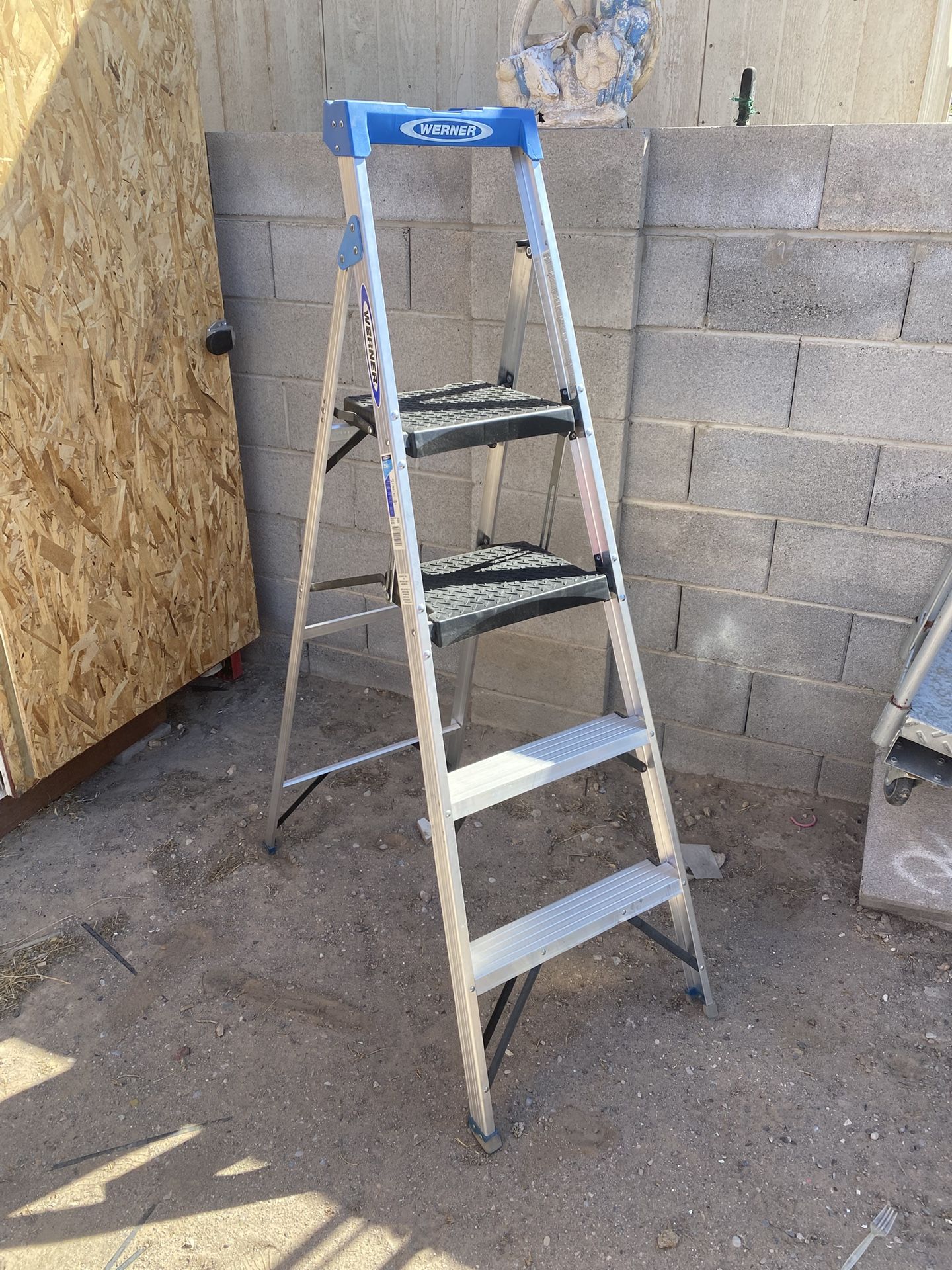 Aluminum Ladder.