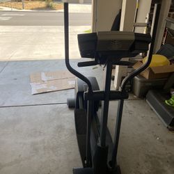 Elliptical Nordic Track Cx 925