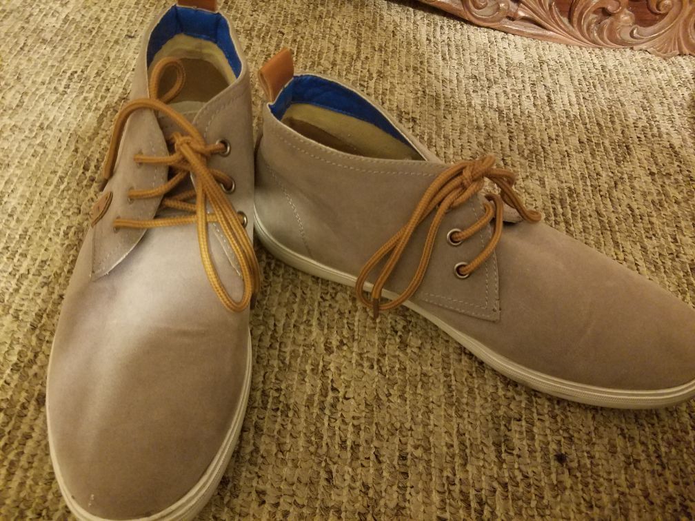 Mens shoes