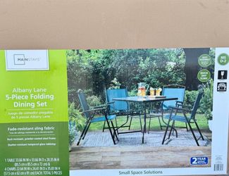 Mainstay foldable outdoor dining set