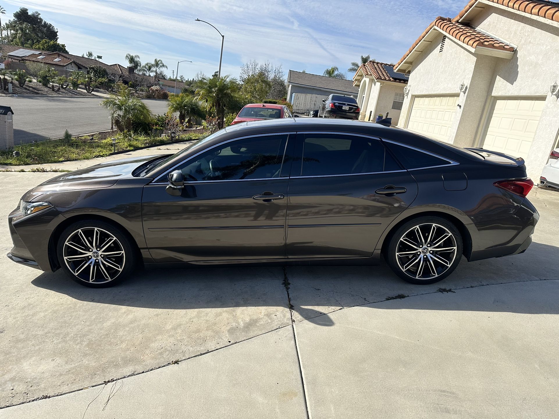 2019 Toyota Avalon