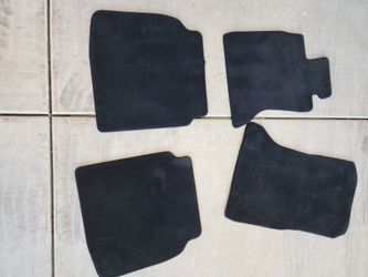 Used, but washed genuine BMW 740Li floor mats