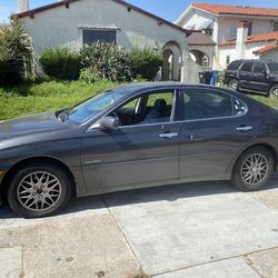 2004 Lexus ES 330