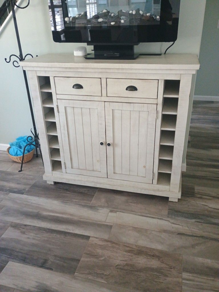 Large White Wooden Wine Rack Cabinet