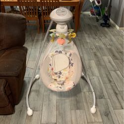 Fisher price Baby Swing 