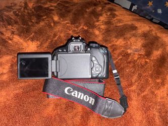 Canon EOS Rebel T5